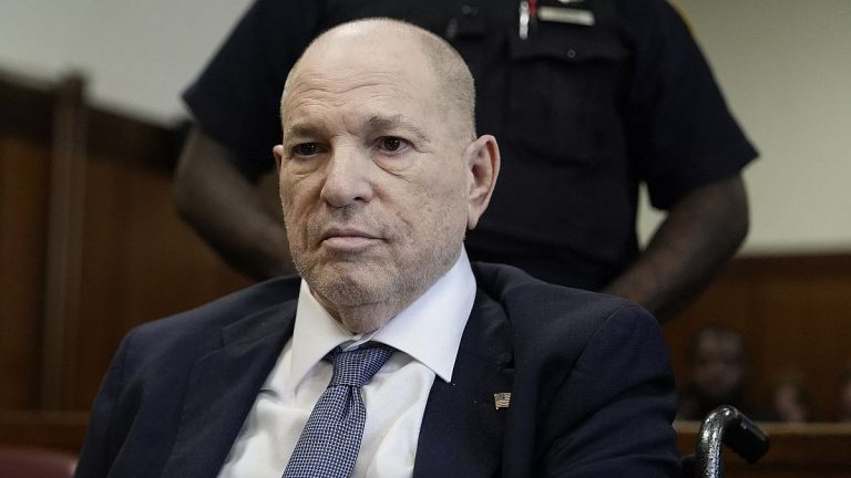 Eski Hollywood yapımcısı Harvey Weinstein hapishanede yeniden yargılanacak