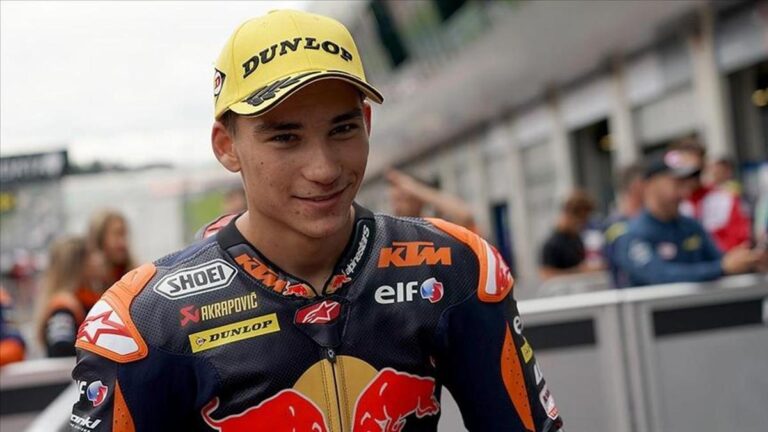 Ulusal motosikletçi Deniz Öncü sezonun ilk yarışı