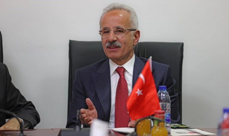 AKP’den bir kıyak daha! Bakan Uraloğlu açıkladı: Suriye’ye internet desteği sağlanacak – Son Dakika Siyaset Haberleri