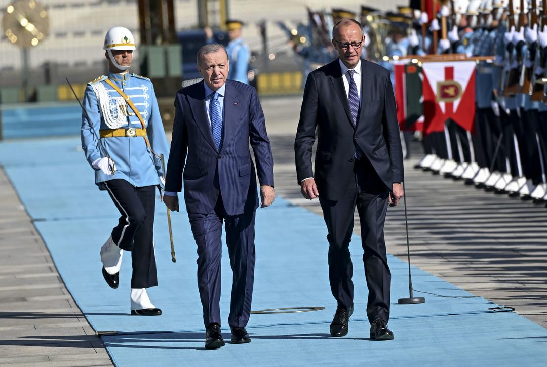 Almanya Başbakanı Merz Türkiye'de: Cumhurbaşkanı Erdoğan kendisini resmi törenle karşıladı 10