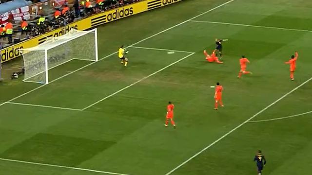 Iniesta’nın şampiyonluk getiren golü ve Vicente Del Bosque… ⚽️🇪🇸